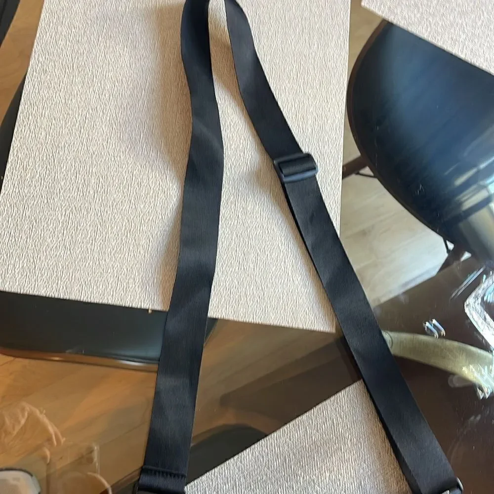 Great neoprene iPad bag.  Great adjustable shoulder strap.  Two pockets!